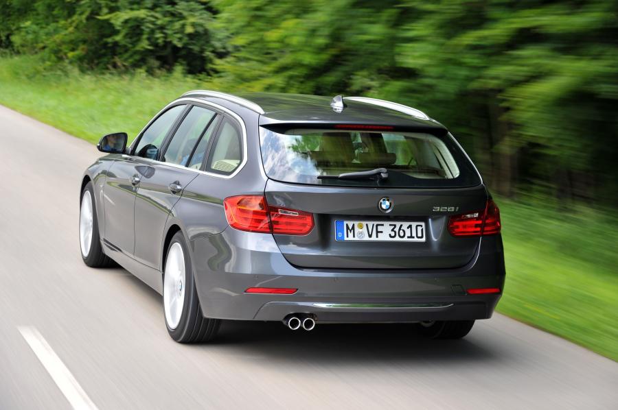  BMW 328i Touring Luxury 2012 года  (фото 172 из 200)